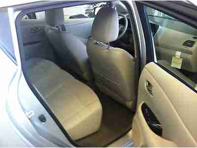 2012 Dealer DEMO Nissan Leaf Clean CarFax SAVE BIG, image 8