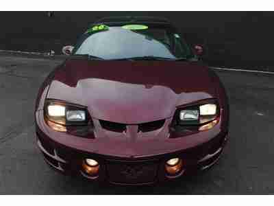 84K MILES LOW MILES LEATHER REMOVEABLE T-TOP CD CRUISE 5.7L V8  ALL POWER CHEAP, image 6