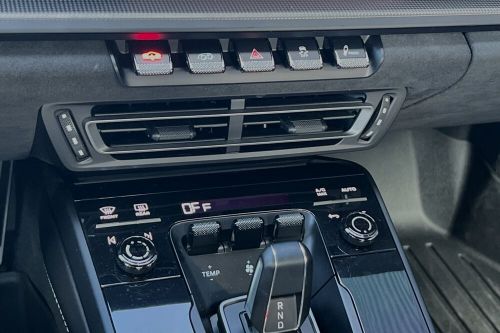 2023 Porsche 911 Dakar, US $394,709.00, image 18