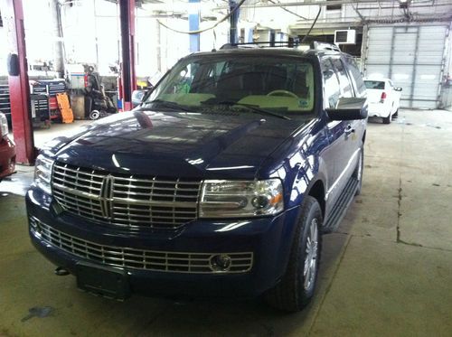 2007 lincoln navigator luxury sport utility 4-door 5.4l