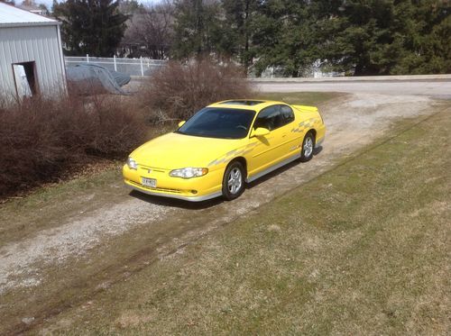 2002 monte carlo  official pace car fully loaded leather,heated seats sunroof