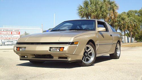 1987 mitsubishi starion turbo , 5 spd , low mils , rare car no reserve