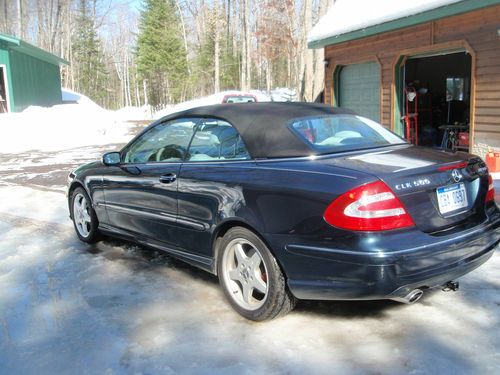 2004 mercedes benz  clk convertible  loaded w/opt ..ex. condition  drk blue