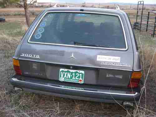 MERCEDES BENZ 300SEL TURBO DIESAL AUTOMATIC STATION WAGON 1981, image 4