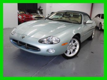 2001 used 4l v8 32v automatic rwd convertible premium