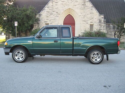 1999 mazda b3000 se extended cab pickup (1 owner &amp; same as ranger truck)