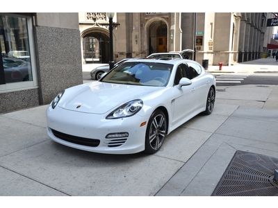 2011 porsche panamera 4s turbo wheels 11k very low miles 1 owner car!!