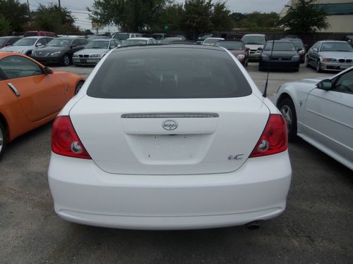 2006 scion tc base coupe 2-door 2.4l