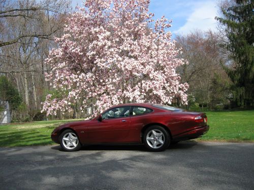 1997 jaguar xk8 base coupe 2-door 4.0l