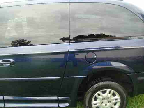 2005 Dodge Grand Caravan Braun Wheelchair Van, US $12,500.00, image 7