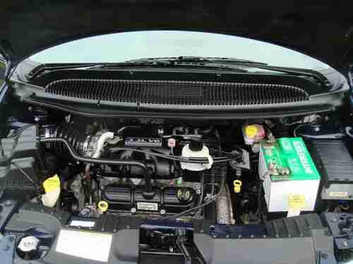 2005 Dodge Grand Caravan Braun Wheelchair Van, US $12,500.00, image 14