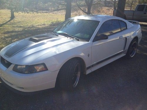 2004 ford mustang mach i coupe 2-door 4.6l