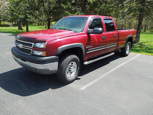 2005 chevrolet silverado 2500 hd ls crew cab pickup 4-door 6.6l long bed duramax