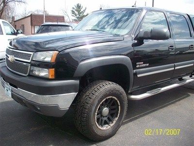 Black diesel 6.6l 4x4 4wd crew cab auto tan leather tonneau rims heated carfax