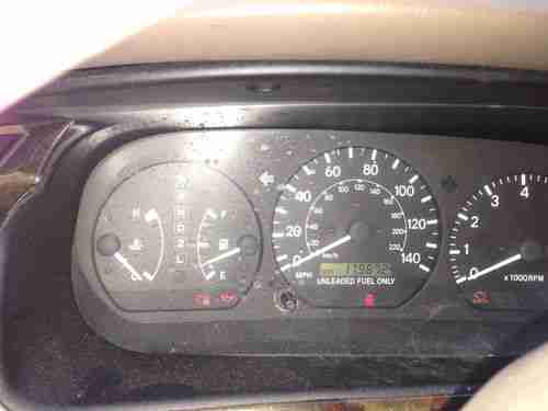 1999 Toyota Camry LE Sedan 4-Door 2.2L..179500 miles..No RESERVE!, image 13