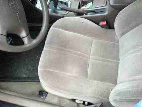 1999 Toyota Camry LE Sedan 4-Door 2.2L..179500 miles..No RESERVE!, image 17