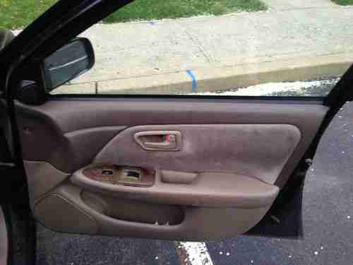 1999 Toyota Camry LE Sedan 4-Door 2.2L..179500 miles..No RESERVE!, image 20