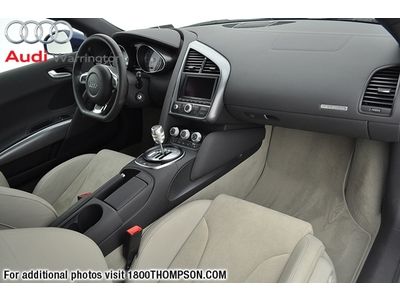 RARE - MUGELLO BLUE, 6-SPEED, 4.2L, NAV, OXYGEN SILVER SIDEBLADE, QUATTRO AWD, image 16