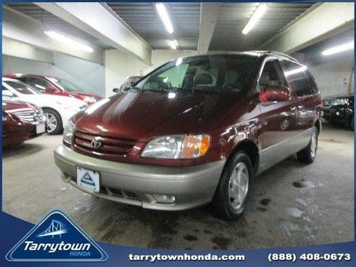 2002 toyota sienna