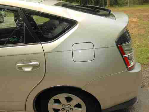 2005 Toyota Prius Base Hatchback 4-DR 1.5L~NAVIGATION~BLUETOOTH~1 OWNER~NO RESER, image 8