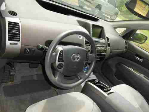 2005 Toyota Prius Base Hatchback 4-DR 1.5L~NAVIGATION~BLUETOOTH~1 OWNER~NO RESER, image 13