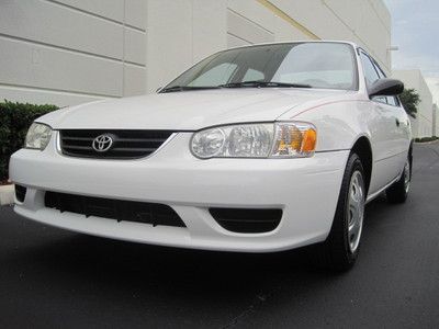 Excellent toyota corolla ce, 53k miles, rare 5 speed, s florida car 41 mpg