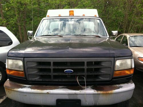 1994 ford 350 xl 72167 miles! with pressure washer!