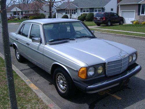 RARE 300TD 300CD 300D RUNS ON WASTE VEGETABLE OIL/DIESEL !!$4950 DELIVERED, US $4,500.00, image 2