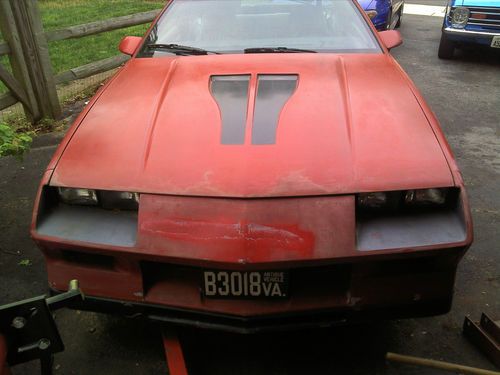 1983 chevrolet camaro z28 coupe 2-door 5.0l w/ t-tops - good project needs work