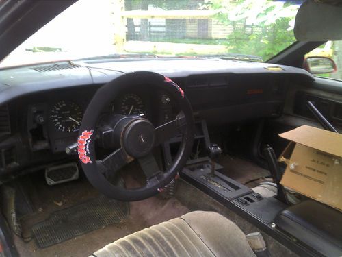 1983 Chevrolet Camaro Z28 Coupe 2-Door 5.0L W/ T-Tops - Good Project Needs Work, US $1,500.00, image 5
