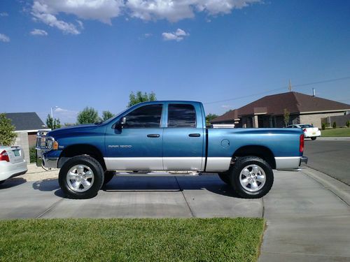 2005 dodge ram 1500 slt crew cab pickup hemi, lifted