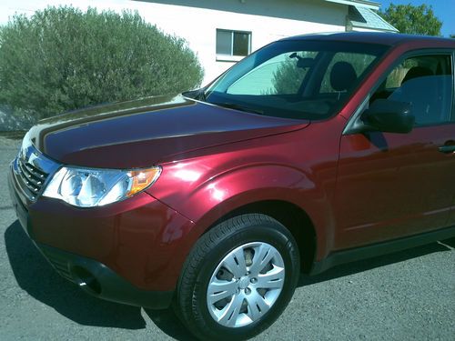 2009 subaru forester,2.5x,automatic transmission,awd,low 28k miles,arizona car