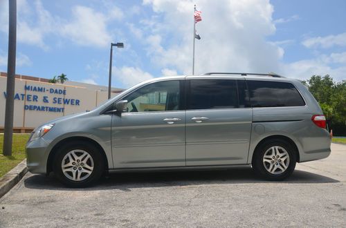 2005 honda odyssey ex-l minivan, res, navigation, 8 passengers, low miles!