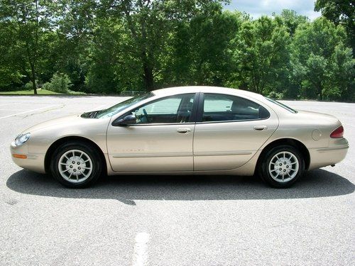 2000 Chrysler Concorde - ESTATE CAR - 11,557 Original Miles, image 4