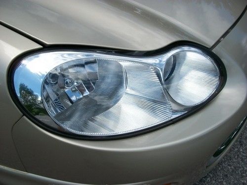 2000 Chrysler Concorde - ESTATE CAR - 11,557 Original Miles, image 7