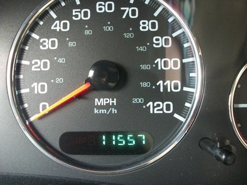 2000 Chrysler Concorde - ESTATE CAR - 11,557 Original Miles, image 11