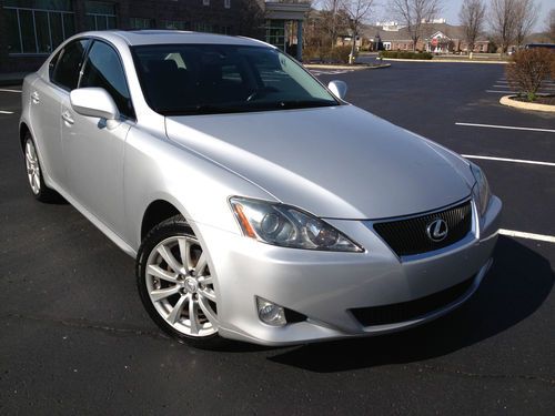 2006 lexus is250 nav/ awd