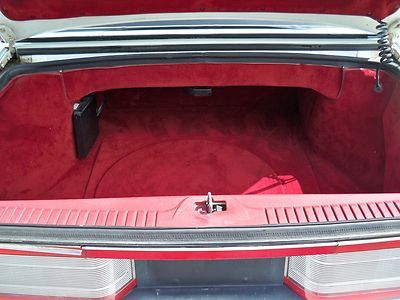1988 CADILLAC ALLANTE,49K MILES,PEARL WHITE,BOTH TOPS,1 OWNER CAR, NO RESERVE!, image 25