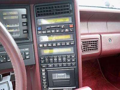 1988 CADILLAC ALLANTE,49K MILES,PEARL WHITE,BOTH TOPS,1 OWNER CAR, NO RESERVE!, image 28
