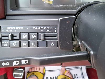 1988 CADILLAC ALLANTE,49K MILES,PEARL WHITE,BOTH TOPS,1 OWNER CAR, NO RESERVE!, image 32