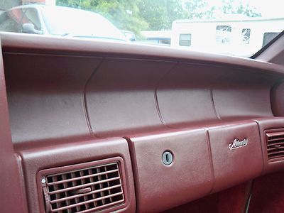 1988 CADILLAC ALLANTE,49K MILES,PEARL WHITE,BOTH TOPS,1 OWNER CAR, NO RESERVE!, image 38