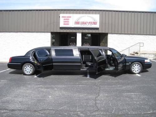 Lcw 120" 5-door limousine