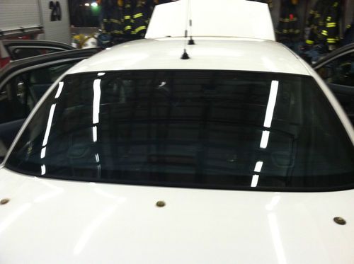 White Ford Crown Victoria Police Package, image 3