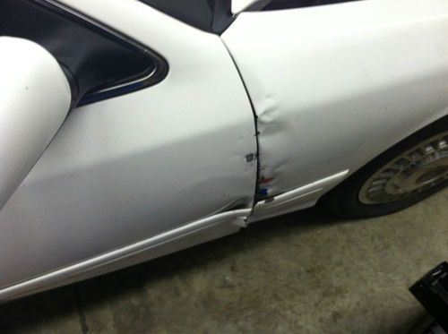 White Ford Crown Victoria Police Package, image 4