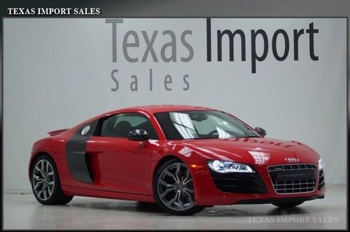 2011 r8 v10 coupe 7k miles,6-speed,carbon,1.49% financing