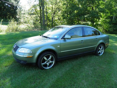 2002 volkswagen passat gls sedan 4-door 1.8l