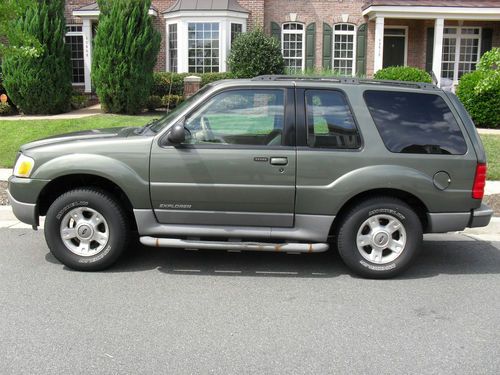 2002 ford explorer sport utility 2-door 4.0l  no reserve