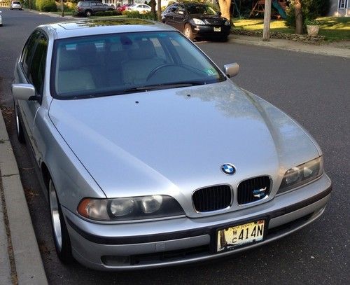 2000 bmw 528i sport 5 speed manual