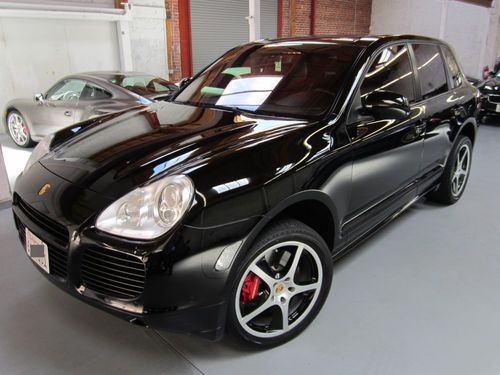 2006 porsche cayenne turbo s sport utility 4-door 4.5l