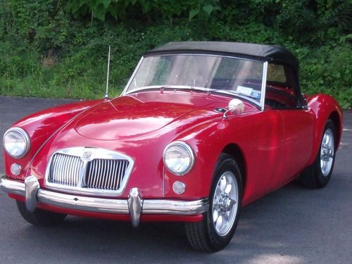 1962 mga 1622 roadster frame off resto investor/collector quality no reserve !!